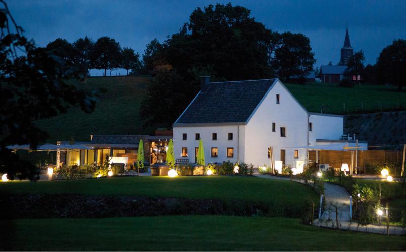 Aux Berges De La Bel Bed & Breakfast Aubel Bagian luar foto
